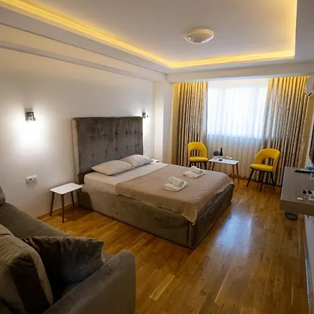 Queens Central Apartments Ohrid Exterior photo
