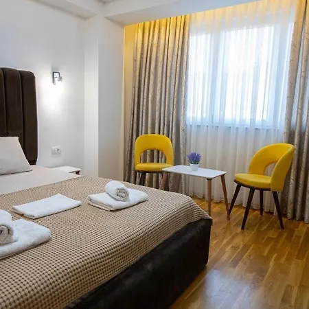Queens Central Apartments Ohrid Exterior photo