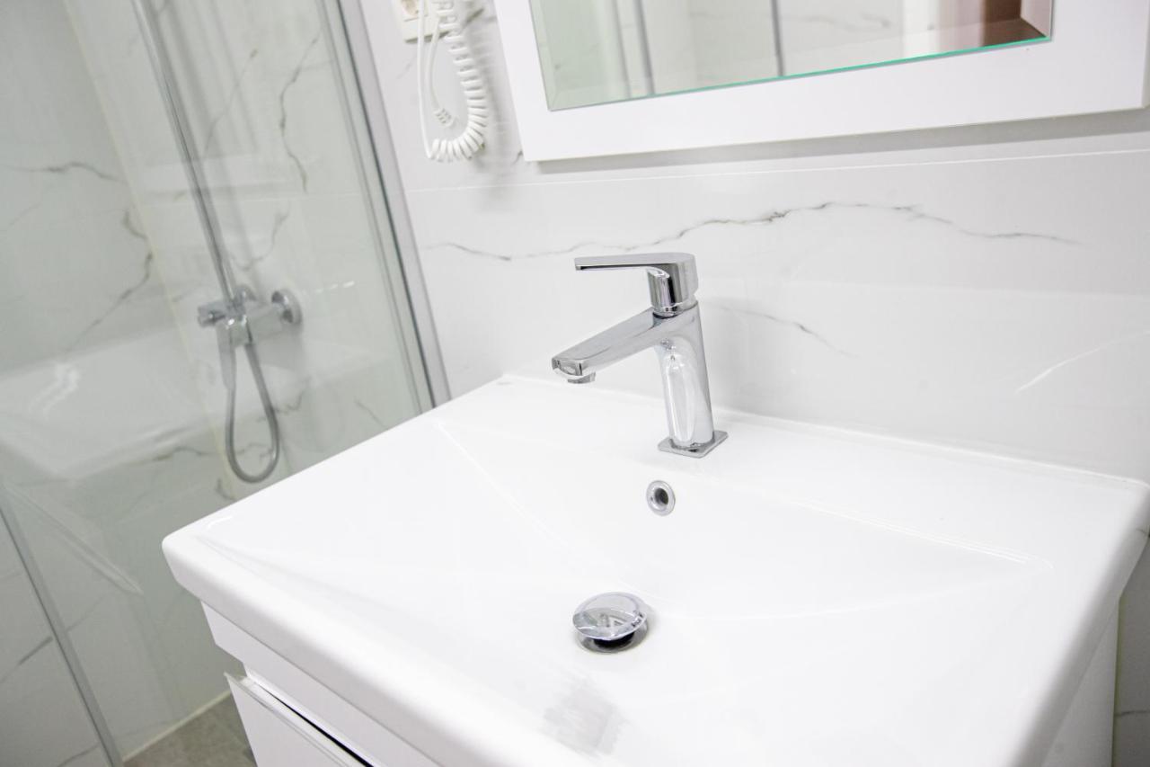 Queens Apartment Ohrid